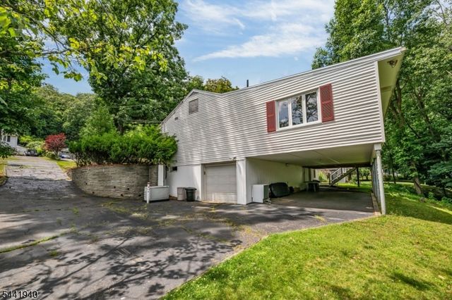 160 Degray St, North Haledon Boro, NJ 07508