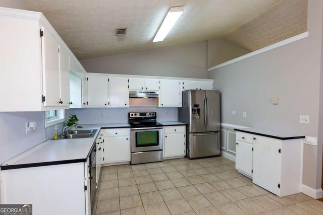 5501 Tory Way, Flowery Branch, GA 30542