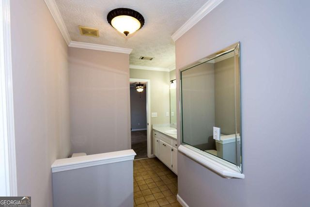 5501 Tory Way, Flowery Branch, GA 30542