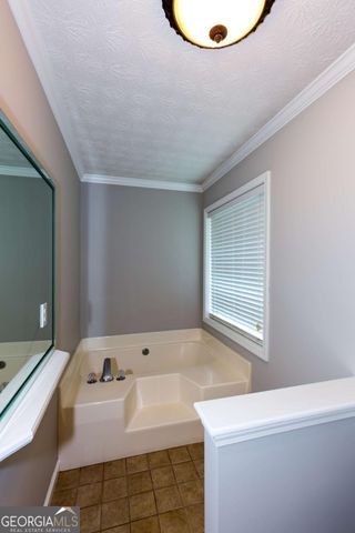 5501 Tory Way, Flowery Branch, GA 30542