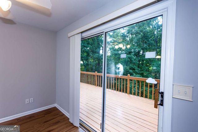5501 Tory Way, Flowery Branch, GA 30542