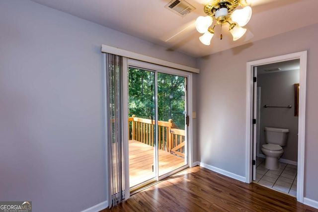 5501 Tory Way, Flowery Branch, GA 30542