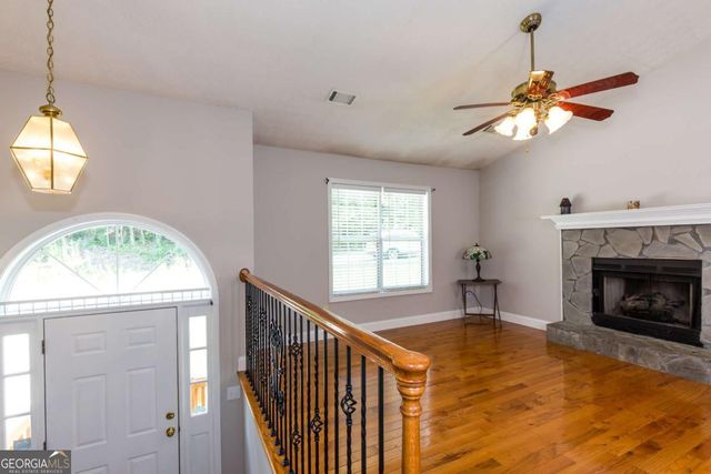 5501 Tory Way, Flowery Branch, GA 30542