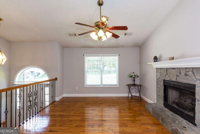 5501 Tory Way, Flowery Branch, GA 30542