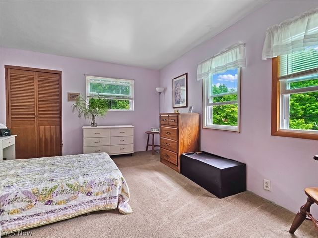27304 White Road, Willoughby Hills, OH 44092
