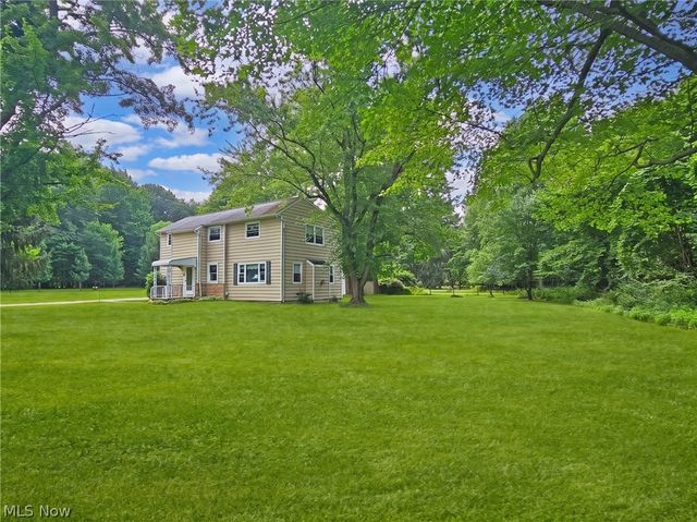 27304 White Road, Willoughby Hills, OH 44092