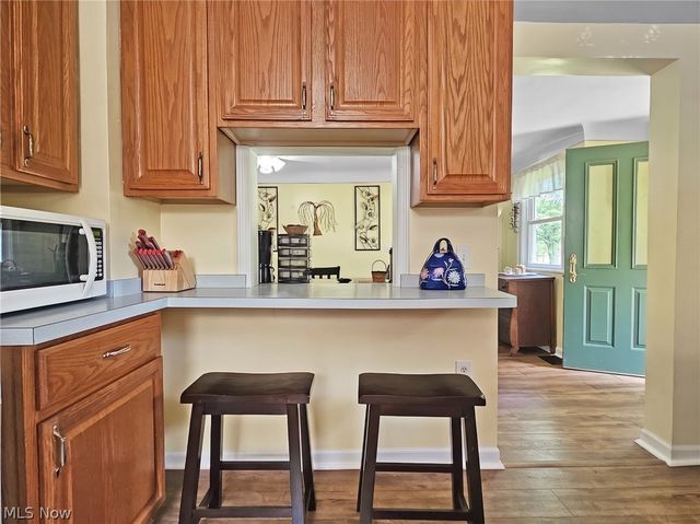 27304 White Road, Willoughby Hills, OH 44092