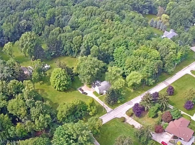 27304 White Road, Willoughby Hills, OH 44092