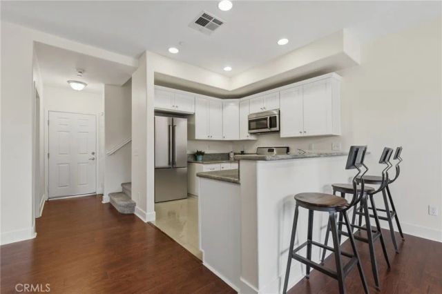 601 N Walnut, La Habra, CA 90631