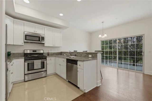 601 N Walnut, La Habra, CA 90631