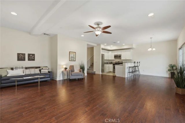 601 N Walnut, La Habra, CA 90631