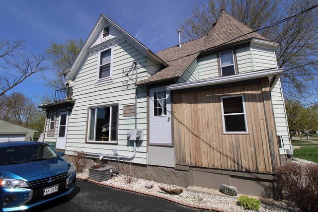 610 N Center Street, Beaver Dam, WI 53916