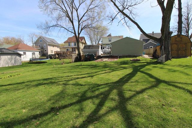 610 N Center Street, Beaver Dam, WI 53916