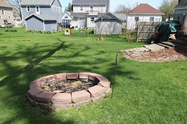 610 N Center Street, Beaver Dam, WI 53916