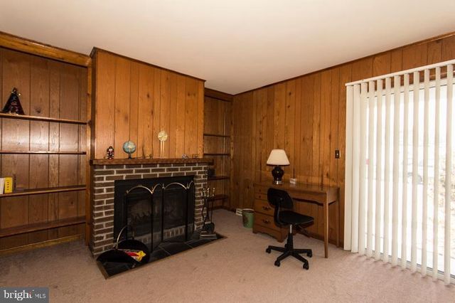 2001 VISTA LN, Lutherville Timonium, MD 21093