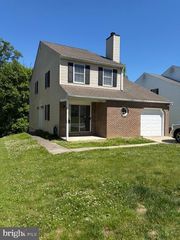 2001 VISTA LN, Lutherville Timonium, MD 21093