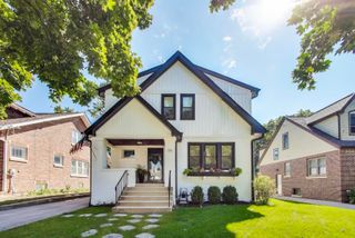 105 S Mitchell Avenue, Arlington Heights, IL 60005