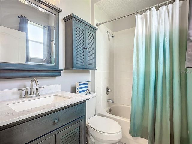 220 BLUE CRYSTAL DRIVE, Deland, FL 32720