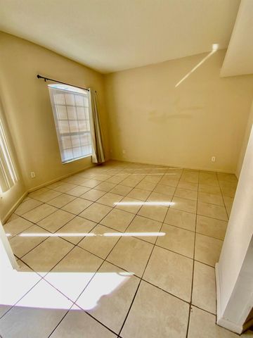 1157 SE Mendavia Avenue, Port St Lucie, FL 34952