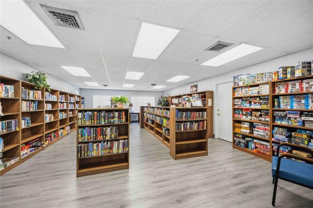 141 RAROTONGA ROAD, North Port, FL 34287