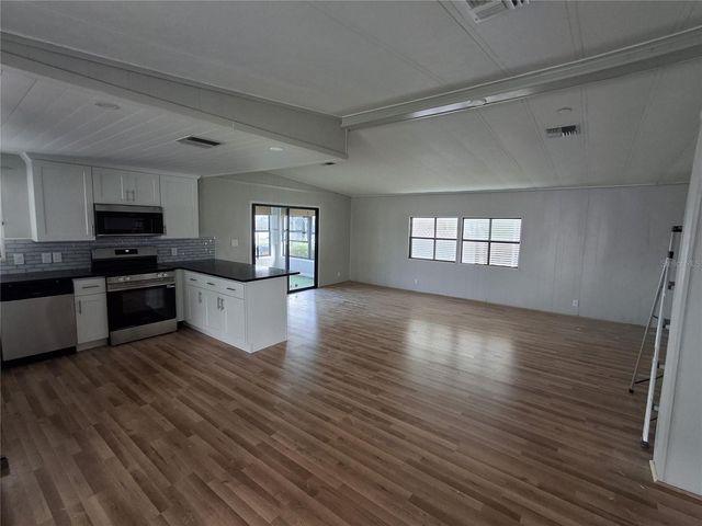 141 RAROTONGA ROAD, North Port, FL 34287