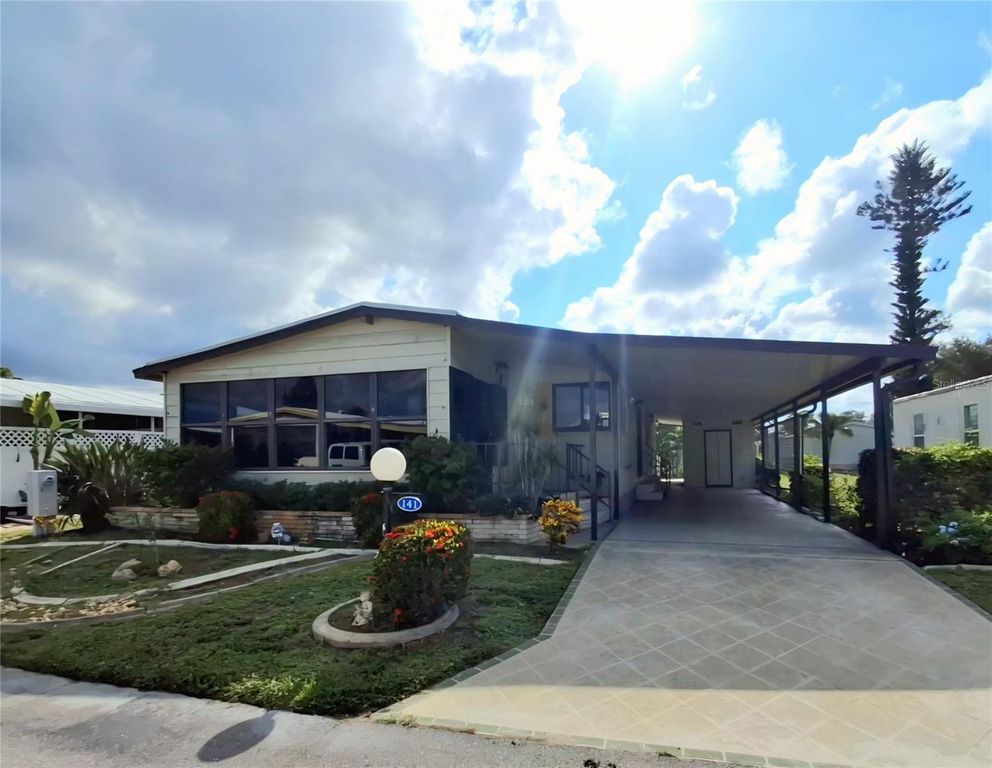 141 RAROTONGA ROAD, North Port, FL 34287