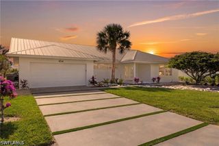 454 Flamingo AVE, Naples, FL 34108