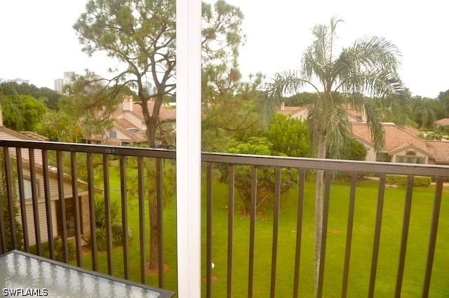555 Park Shore DR B410, Naples, FL 34103