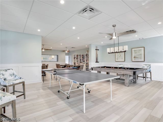 555 Park Shore DR B410, Naples, FL 34103