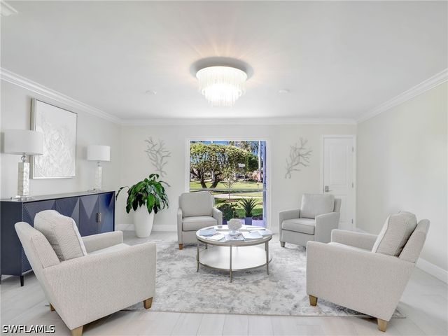 555 Park Shore DR B410, Naples, FL 34103