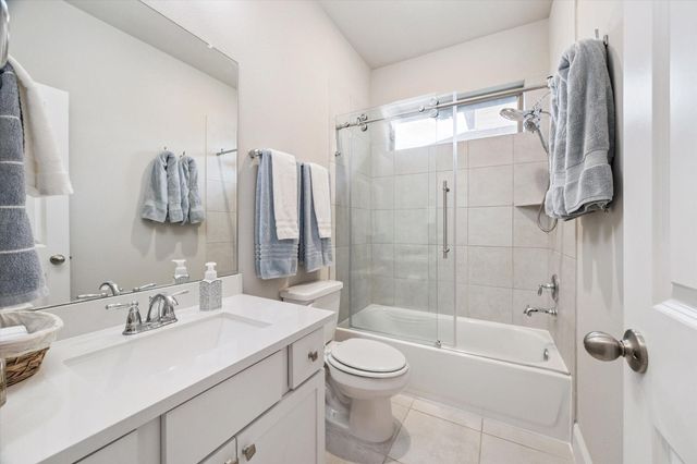 4813 Wagtail Way Lane, League City, TX 77573