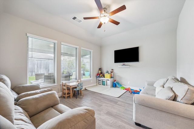 4813 Wagtail Way Lane, League City, TX 77573