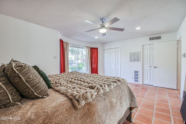 500 Thunderbird Drive 86, El Paso, TX 79912