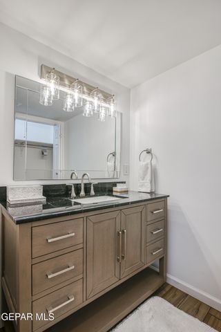 500 Thunderbird Drive 86, El Paso, TX 79912