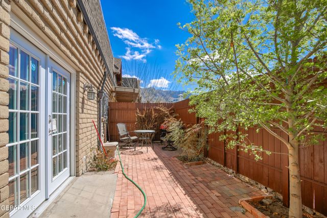 500 Thunderbird Drive 86, El Paso, TX 79912