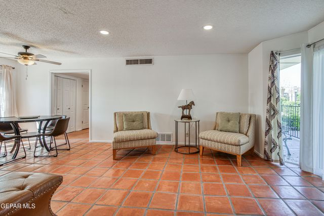 500 Thunderbird Drive 86, El Paso, TX 79912