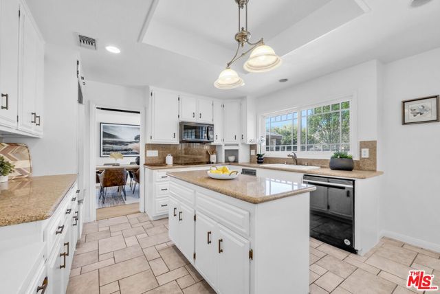 22285 Rolling Hills Lane, Yorba Linda, CA 92887