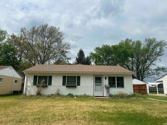 2107 Maplehurst Avenue, Mishawaka, IN 46545
