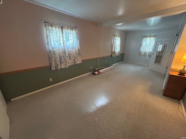2107 Maplehurst Avenue, Mishawaka, IN 46545