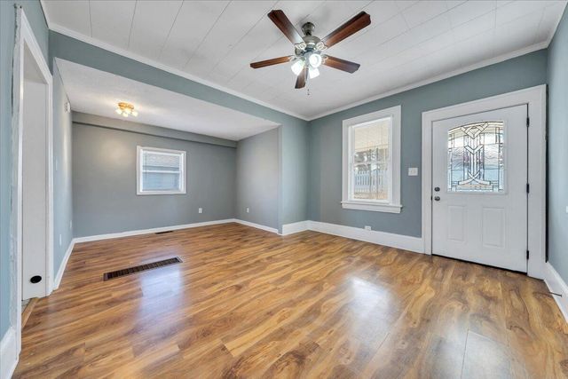 1925 Willis ST, Salem, VA 24153