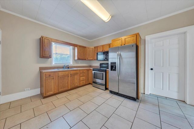 1925 Willis ST, Salem, VA 24153