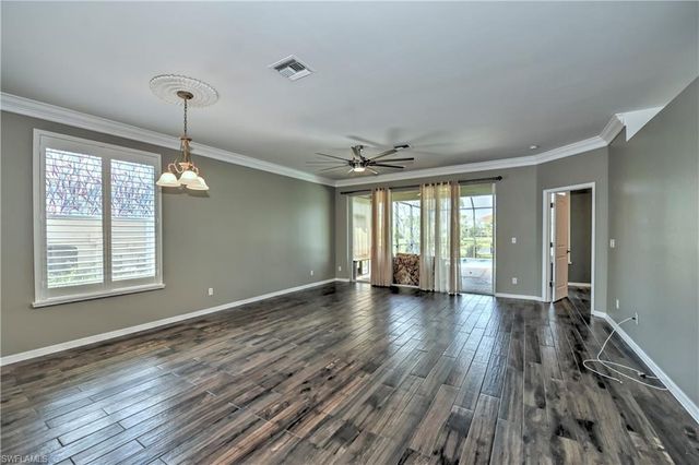 7715 Cameron CIR, Fort Myers, FL 33912