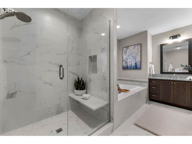 4014 Nw 76TH Ave, Camas, WA 98607