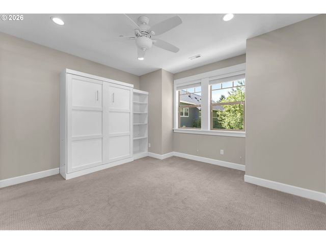 4014 Nw 76TH Ave, Camas, WA 98607