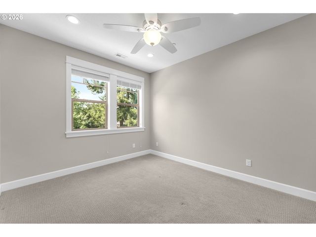 4014 Nw 76TH Ave, Camas, WA 98607