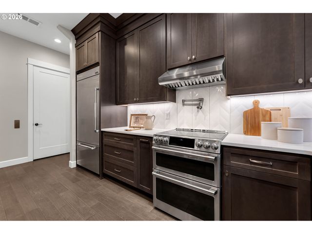 4014 Nw 76TH Ave, Camas, WA 98607