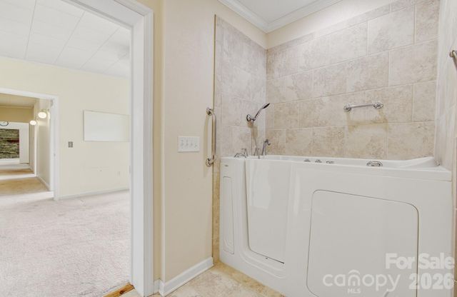 20 Reed Road, Asheville, NC 28805