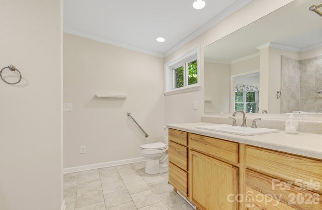 20 Reed Road, Asheville, NC 28805