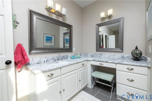 8295 Corbin Braxton Ln, Mechanicsville, VA 23111