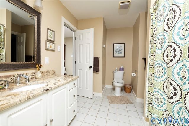 8295 Corbin Braxton Ln, Mechanicsville, VA 23111